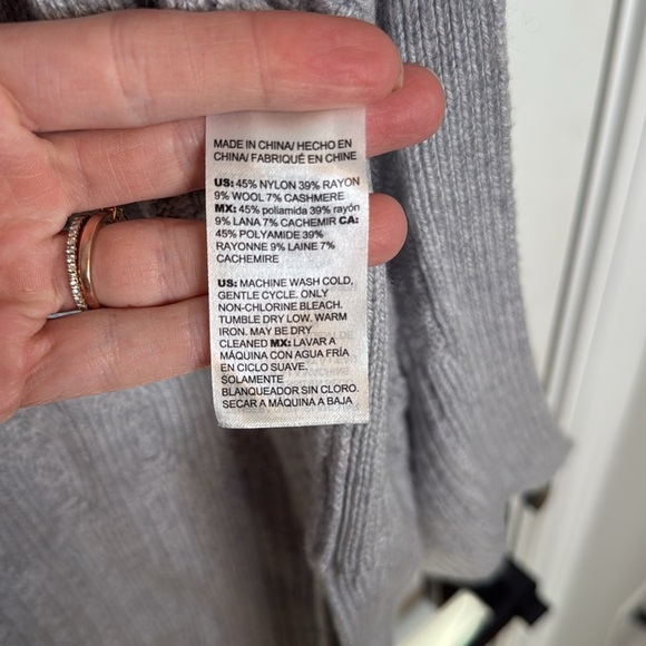 Cashmere Blend Chicos Grey Cardigan - 00 - Picture 4 of 4